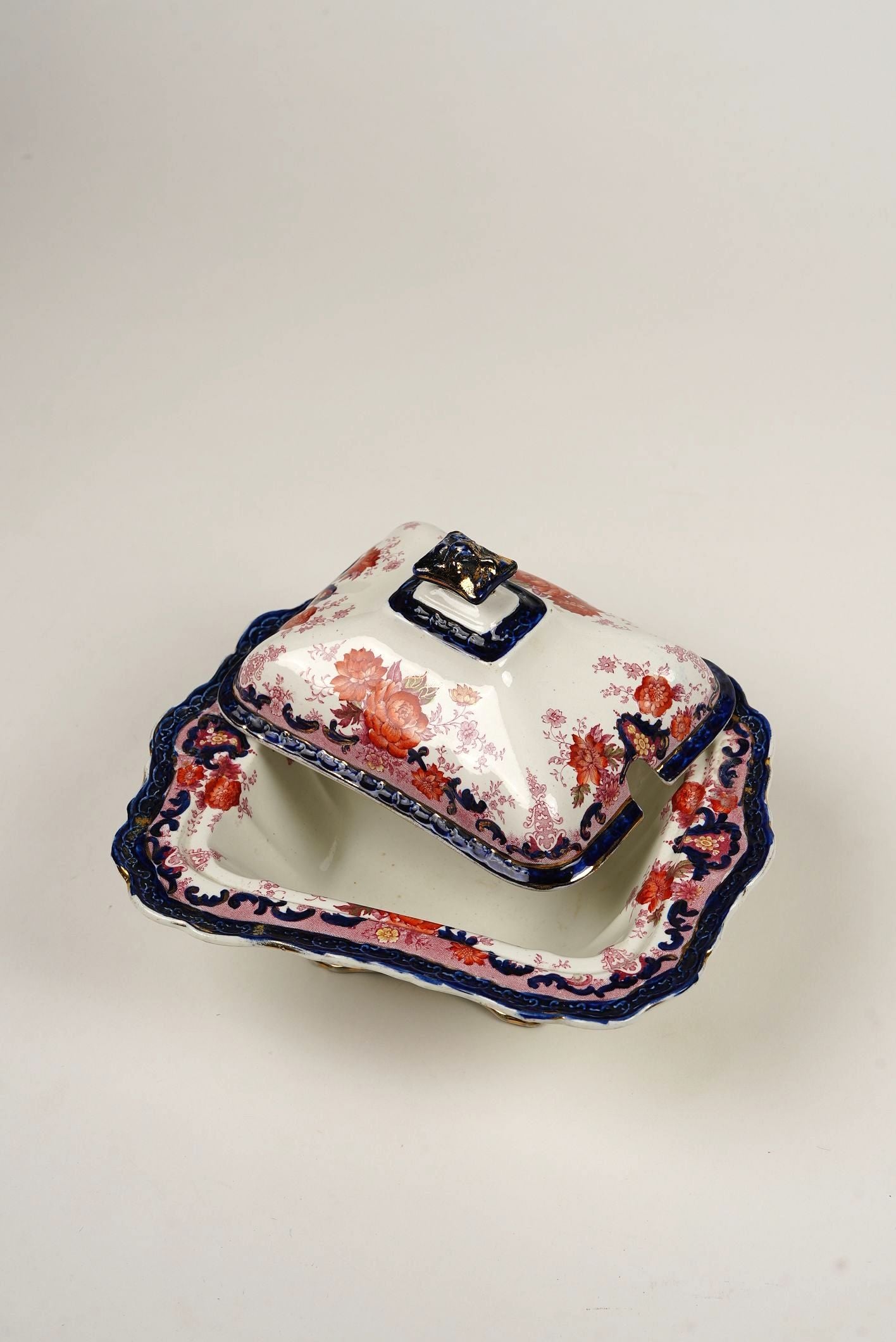 Wedgwood Corea Gravy Tureen