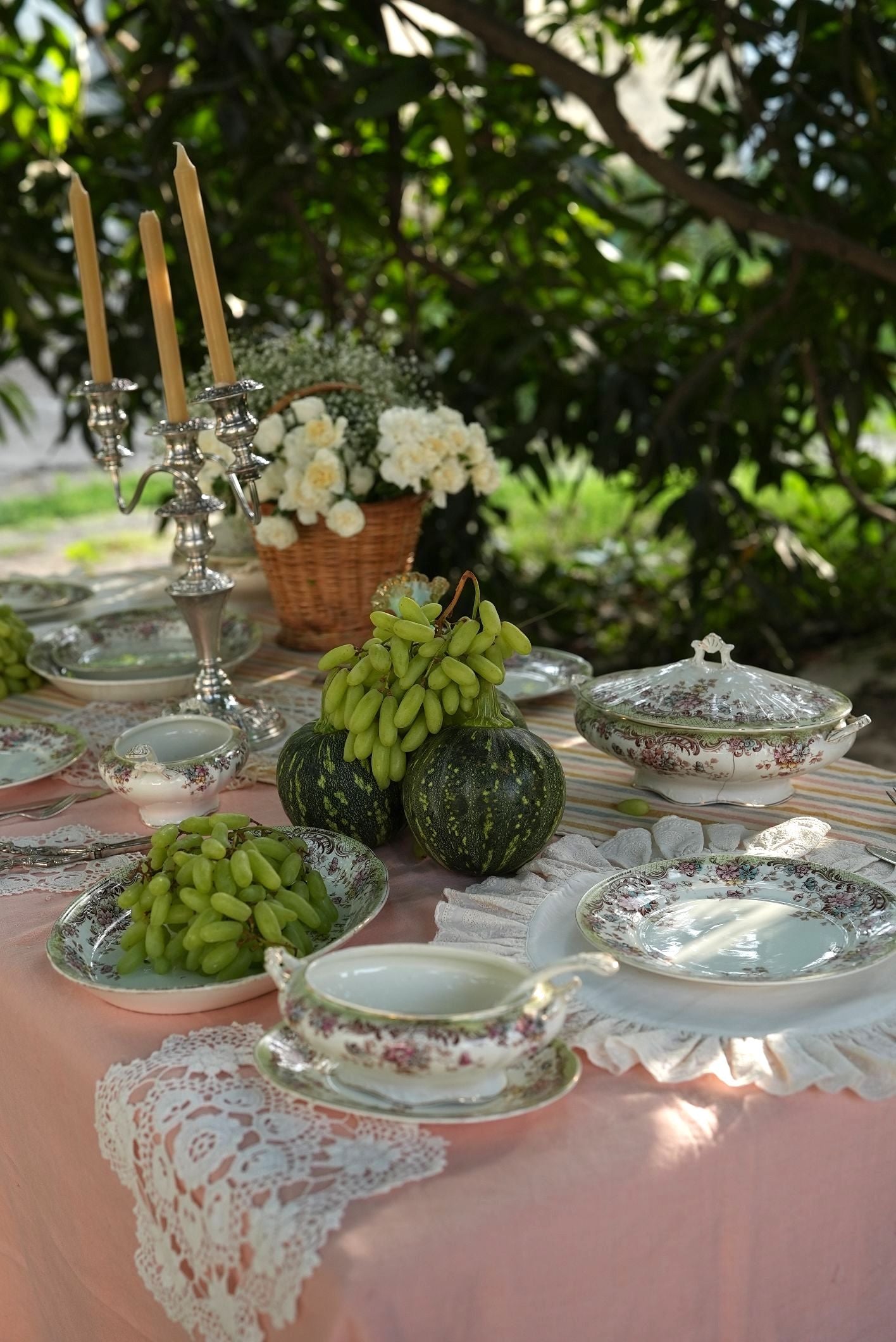 William Northwood “Maine” Pattern Dinner Set