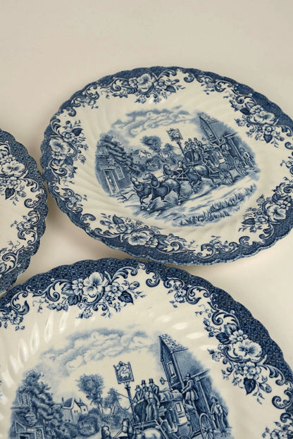 Set of 3 | Vintage Johnson Brothers Dinner Plates