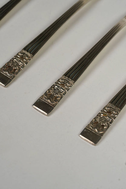 Antique Sliver Plated Floral Butter Knives | Set of 8