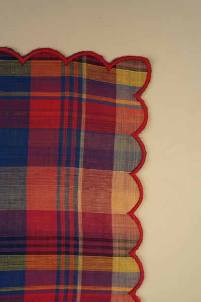 Scalloped Tartan Table Napkin