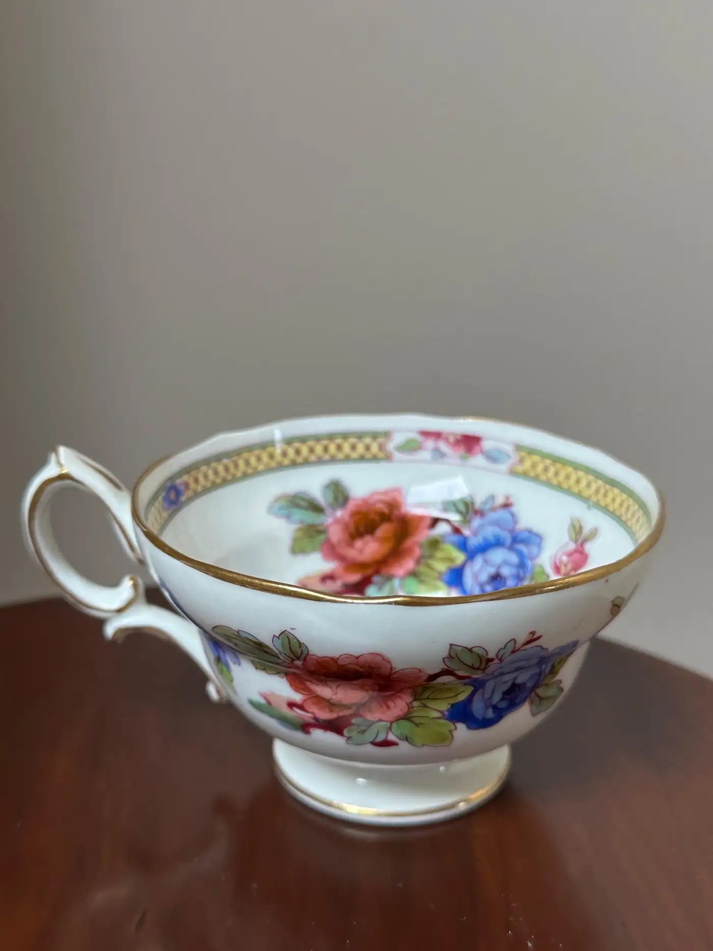 28-Piece Hammersley & Co. Porcelain Gilded Tea Set